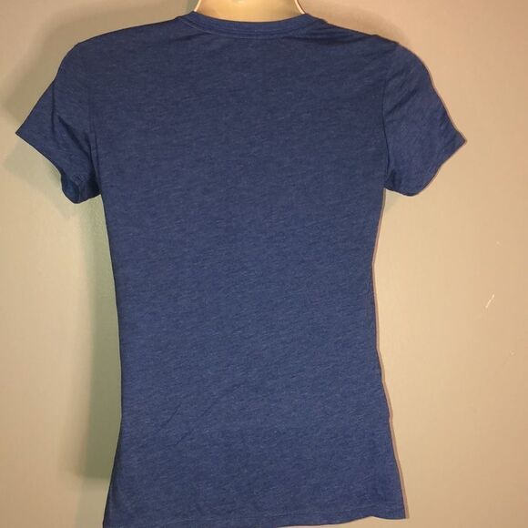 Nike NFL Indianapolis Colts Women’s Short sleeve Crewneck T-Shirt Medium - Picture 3 of 6